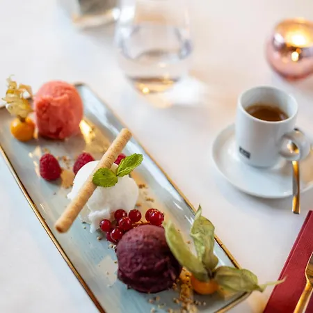 Roessle Berneck Hotell 3*