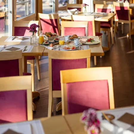 Roessle Berneck 3* Altensteig