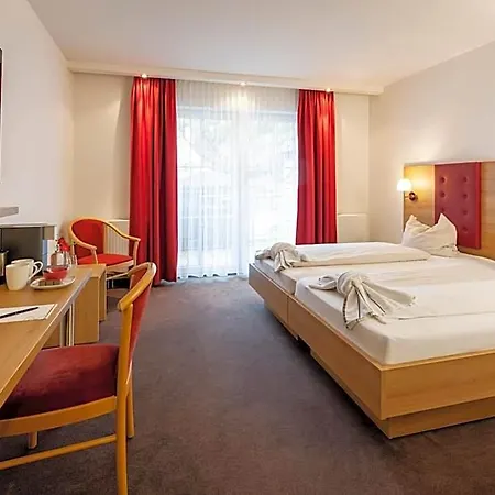Roessle Berneck Otel 3*
