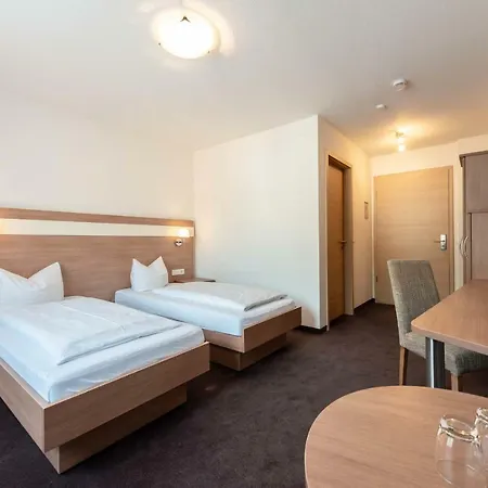 Roessle Berneck Hotel