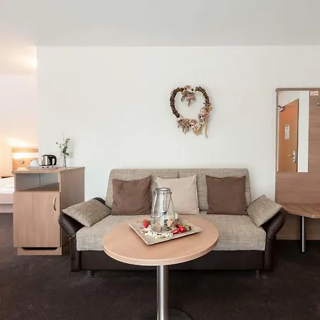 Rössle Berneck Hotel 3*