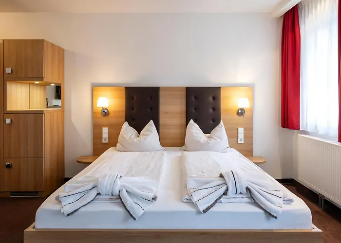 Roessle Berneck Ξενοδοχείο 3*