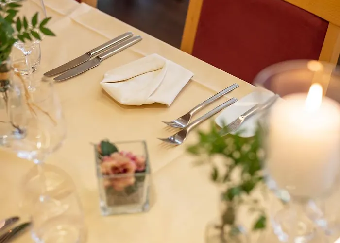 Roessle Berneck Ξενοδοχείο 3*