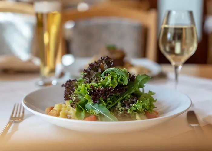 Hotel Roessle Berneck 3*