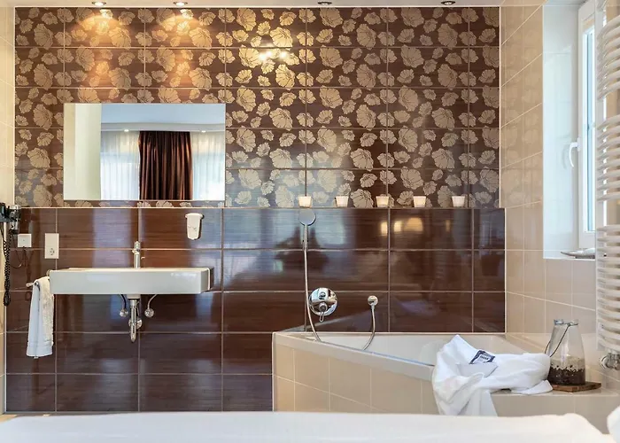 Hotel Rössle Berneck 3*